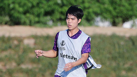 ‘Hot boy’ U23 Việt Nam sẽ sắm 'kép chính' trong trận đấu với U23 Uzbekistan?